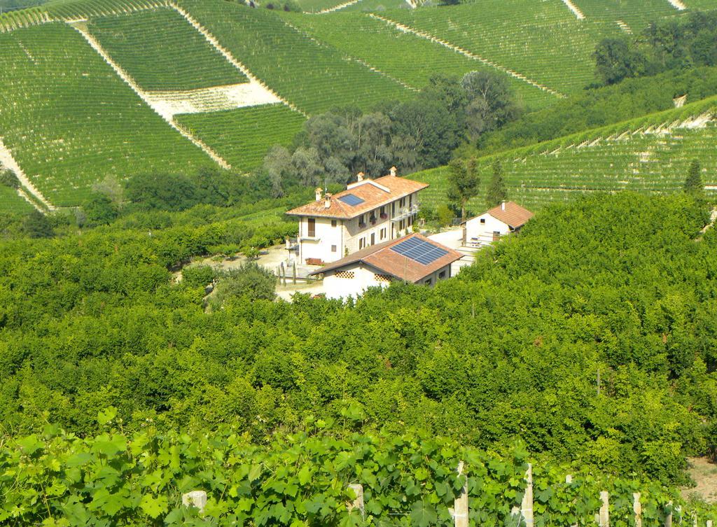 Agriturismo Tre Stelle Барбареско Екстериор снимка